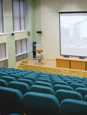 Konferenssit